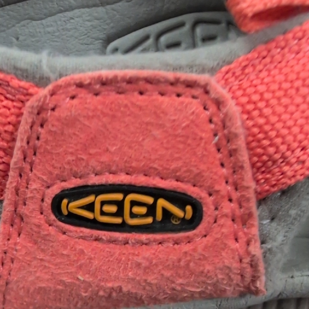 KEEN Whisper Waterproof Adventure Sandals - Coral/Pink Sz 8 No Laces - Picture 10 of 12